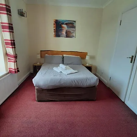 Surfnstay Strandhill Lodge, House & Surf Guest house Sligo