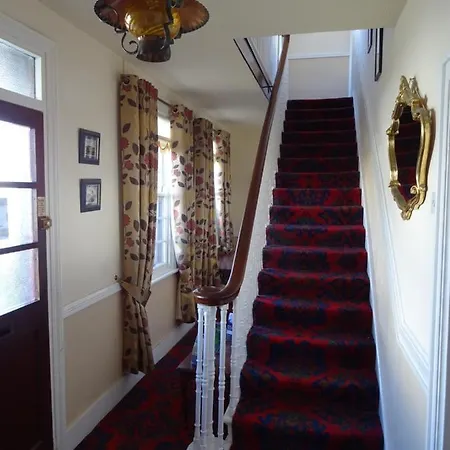 Guest house Surfnstay Strandhill Lodge, House & Surf