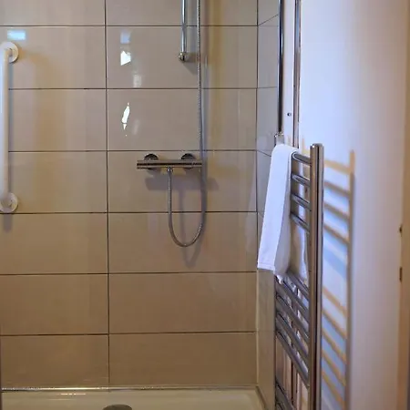 Guest house Surfnstay Strandhill Lodge, House & Surf *
